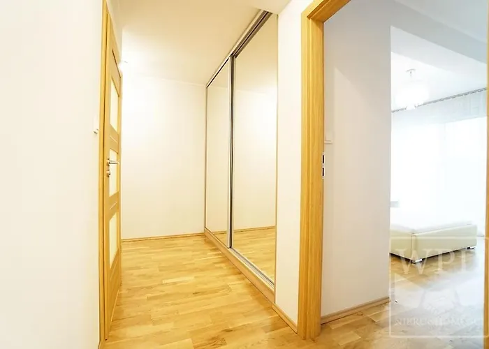 Appartement Modern Apartment-city Center-new Building-garage