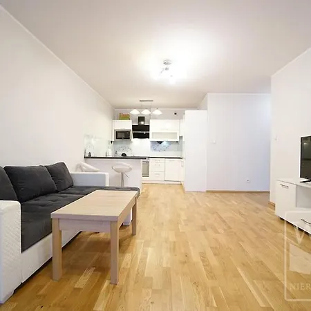 Modern Apartment-city Center-new Building-garage Apartament